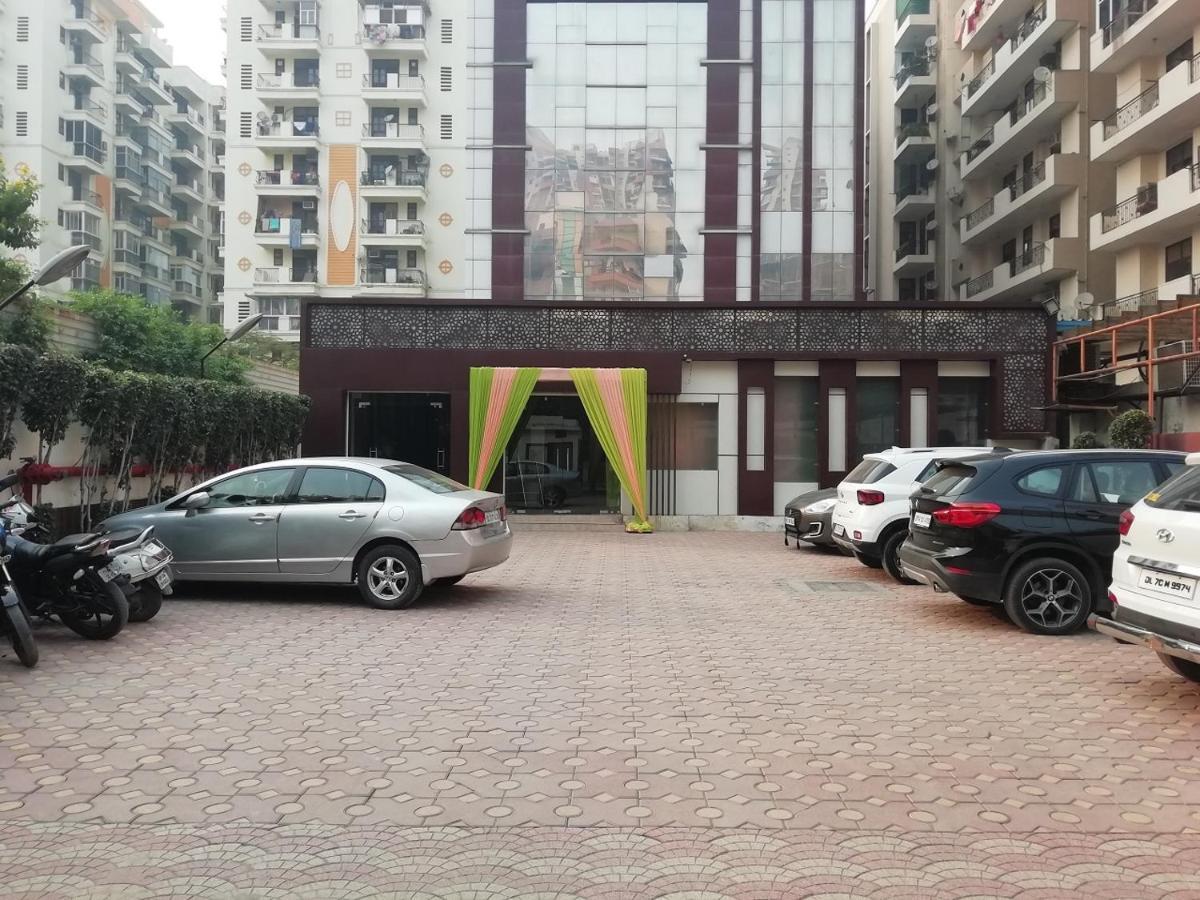 Genx Le Crescent Ghaziabad Hotel Bagian luar foto