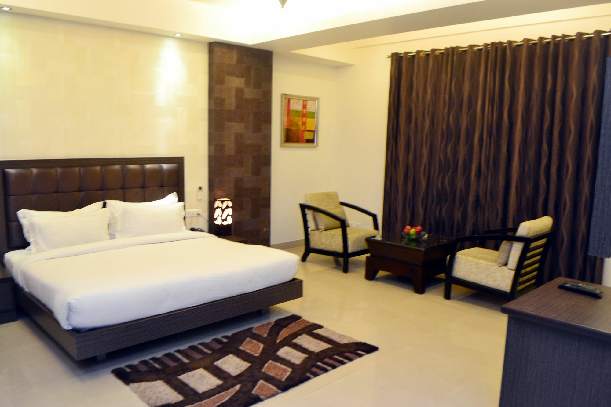 Genx Le Crescent Ghaziabad Hotel Bagian luar foto